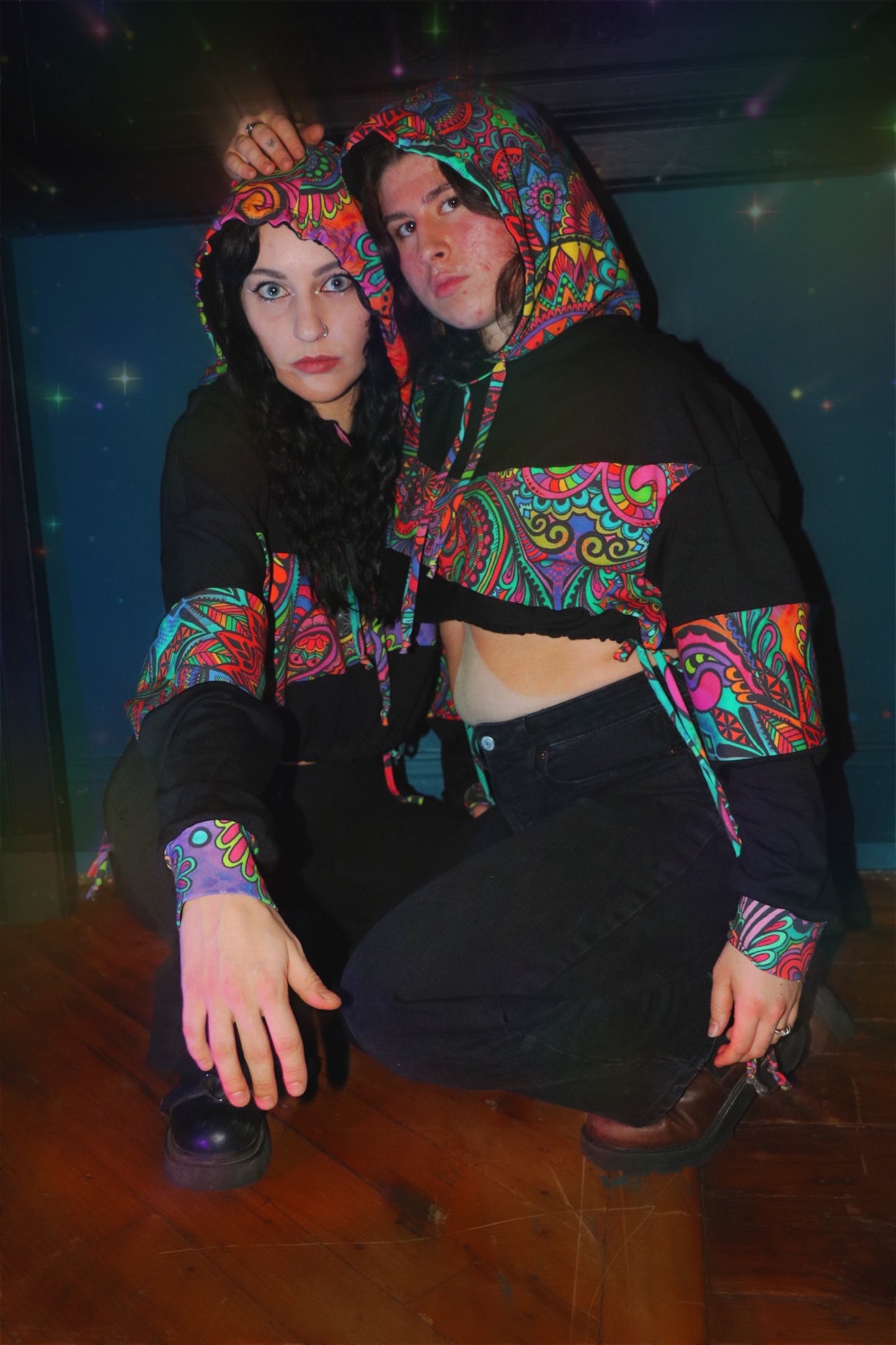 cropped hoodies