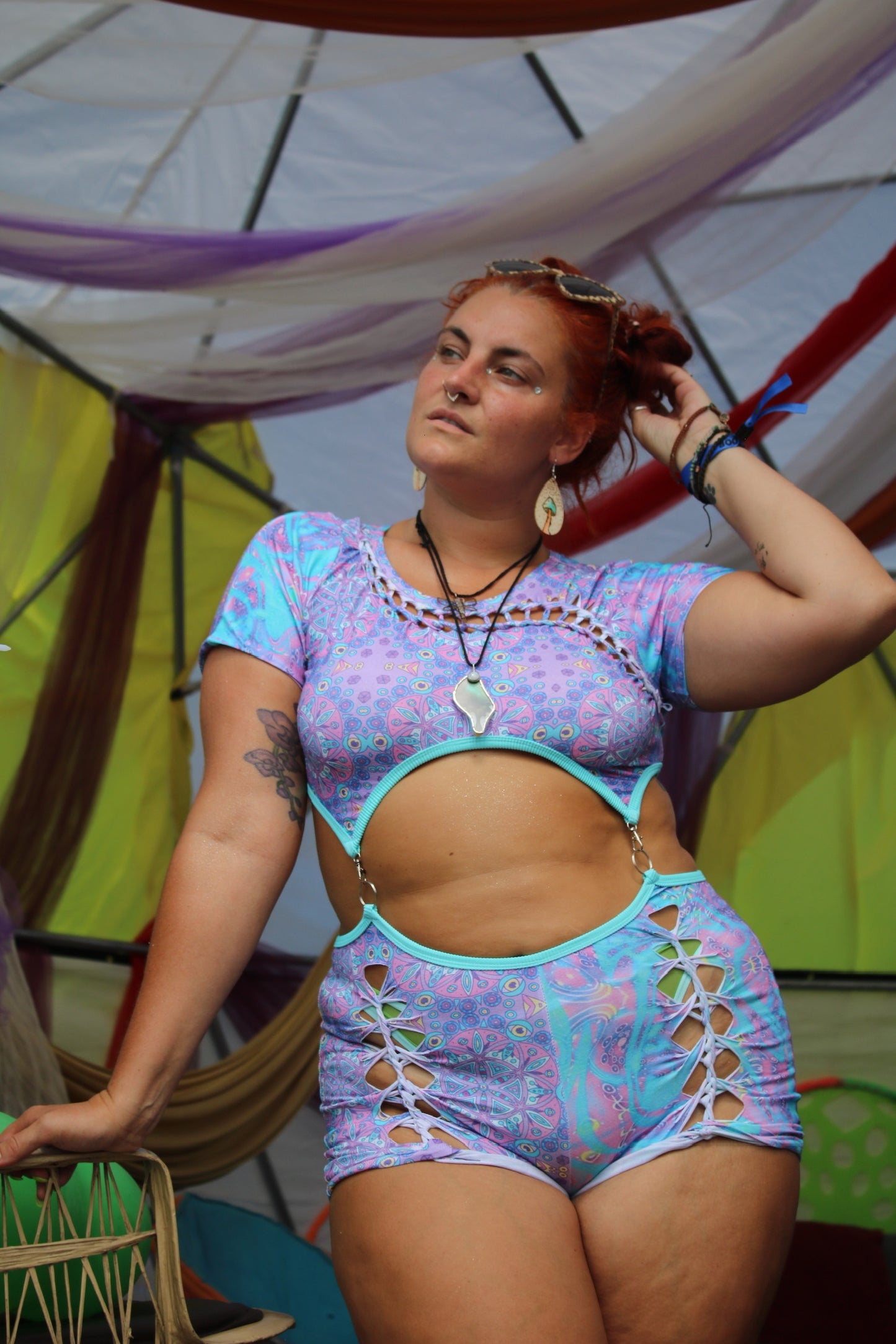 1:11 the label X earth & skye