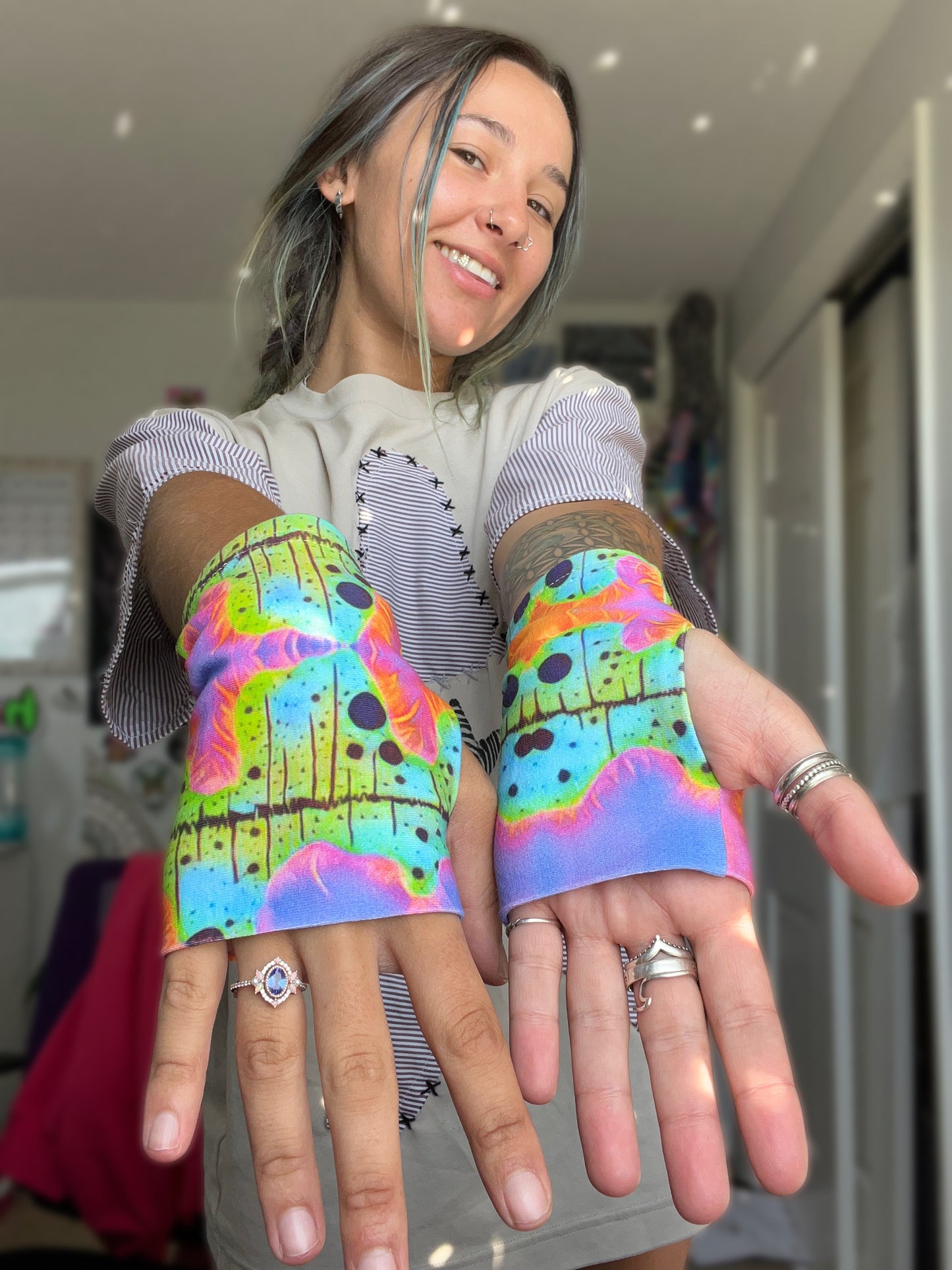 shortie gloves