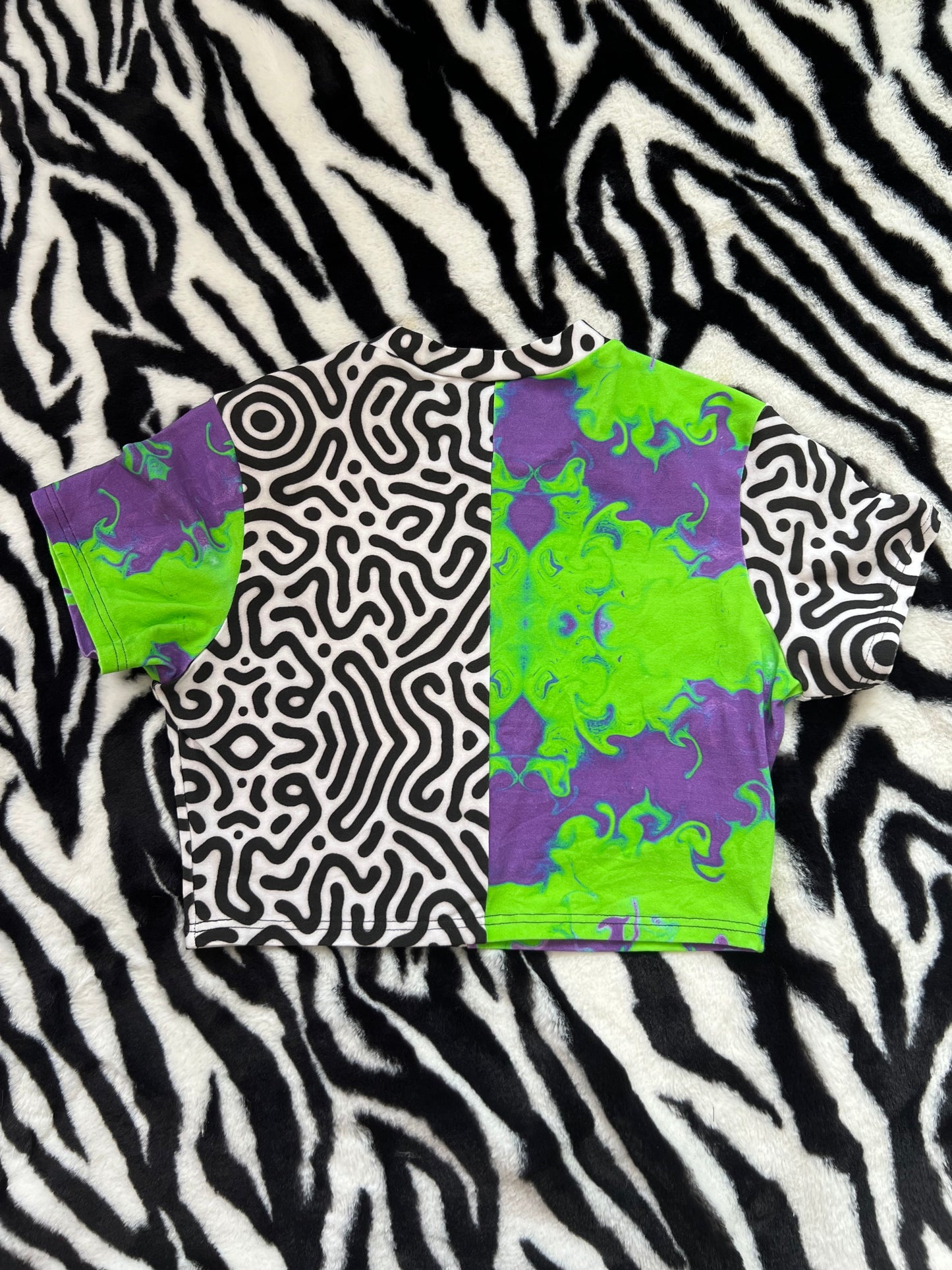 med purp & green diffusion bb tee