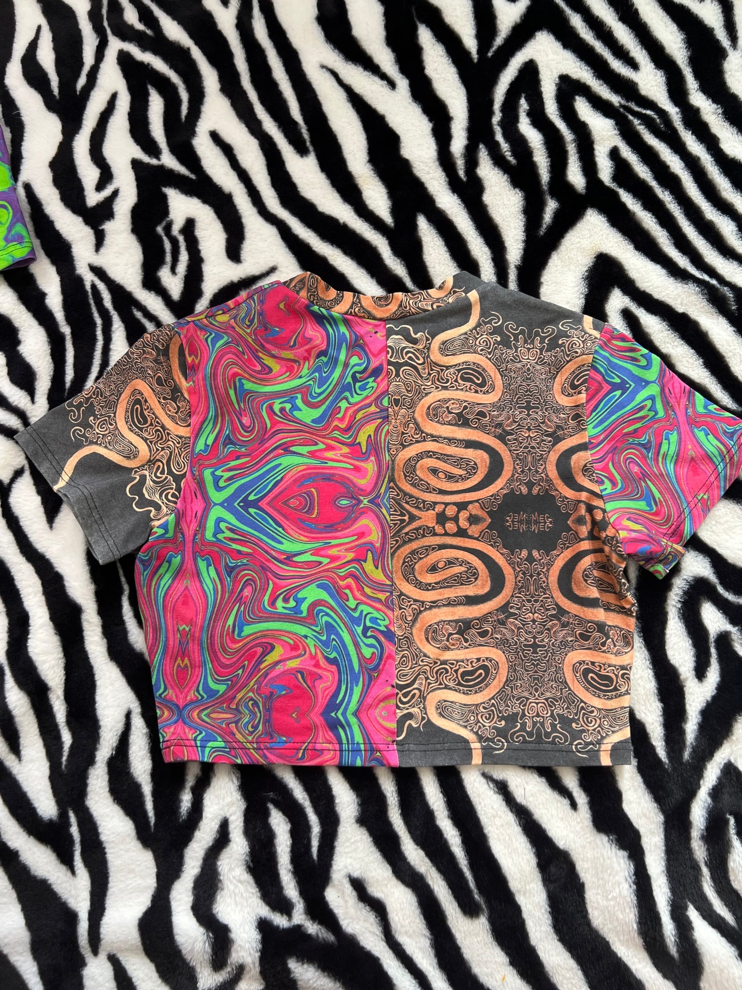 med golden pixie bb tee