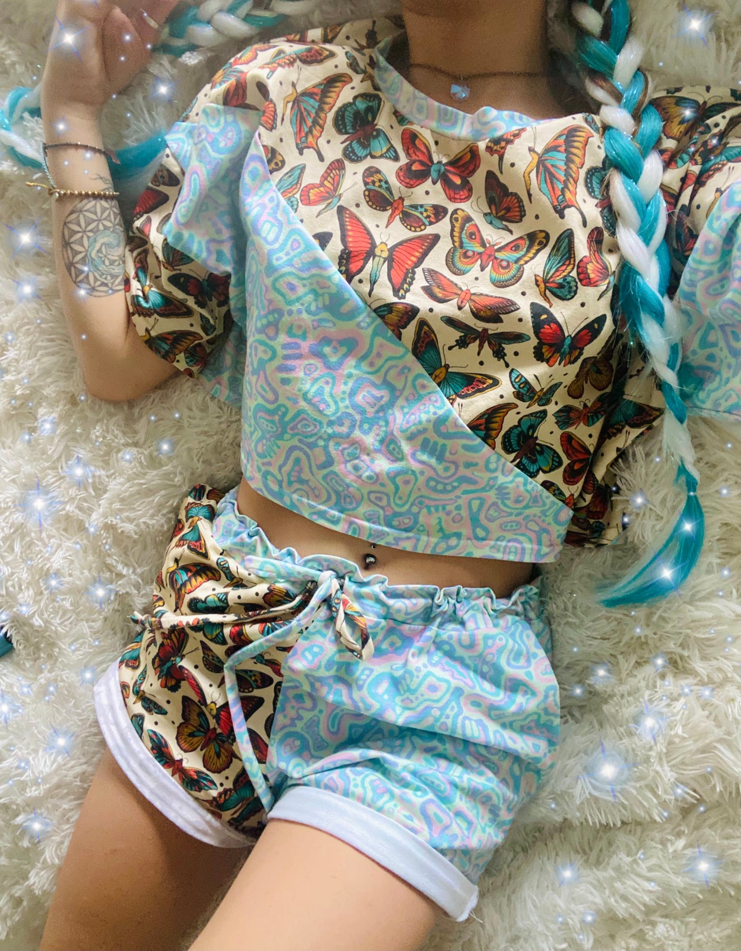 1/2 & 1/2 cropped tee’s