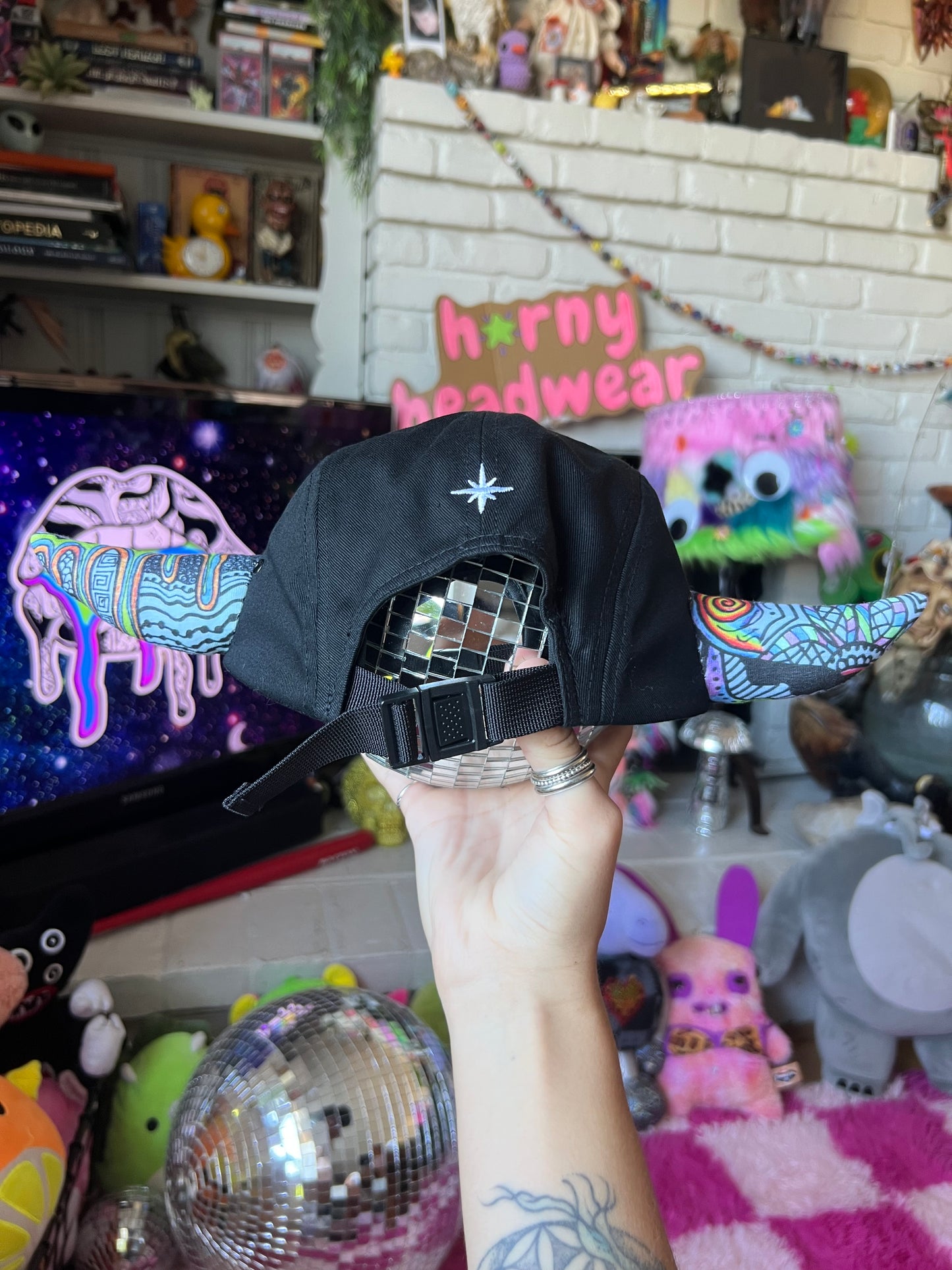 h🌟rny hat 078