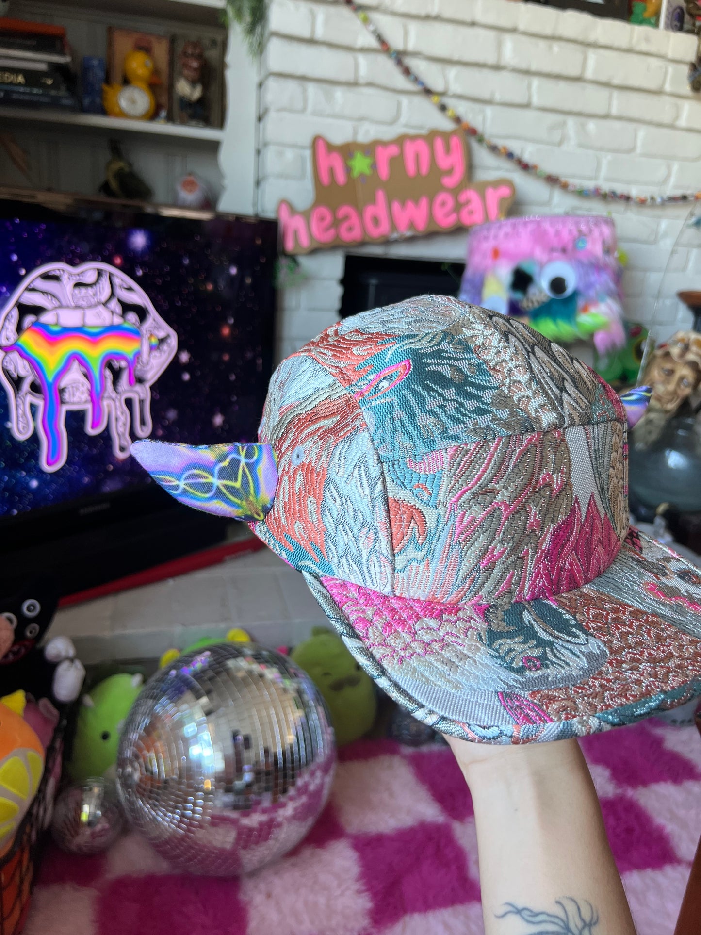 h🌟rny hat 085