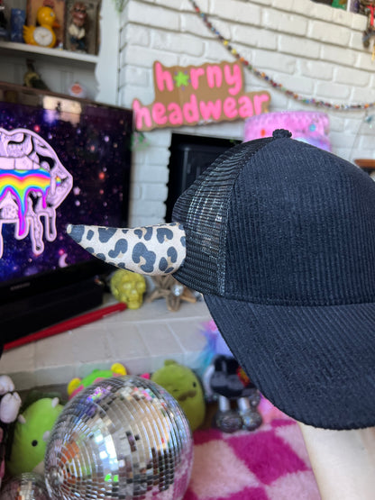 h🌟rny hat 093