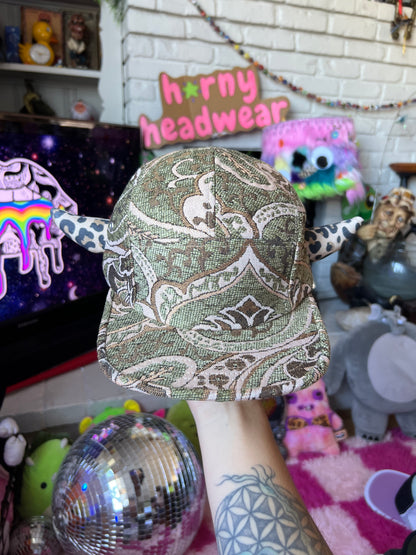 h🌟rny hat 084