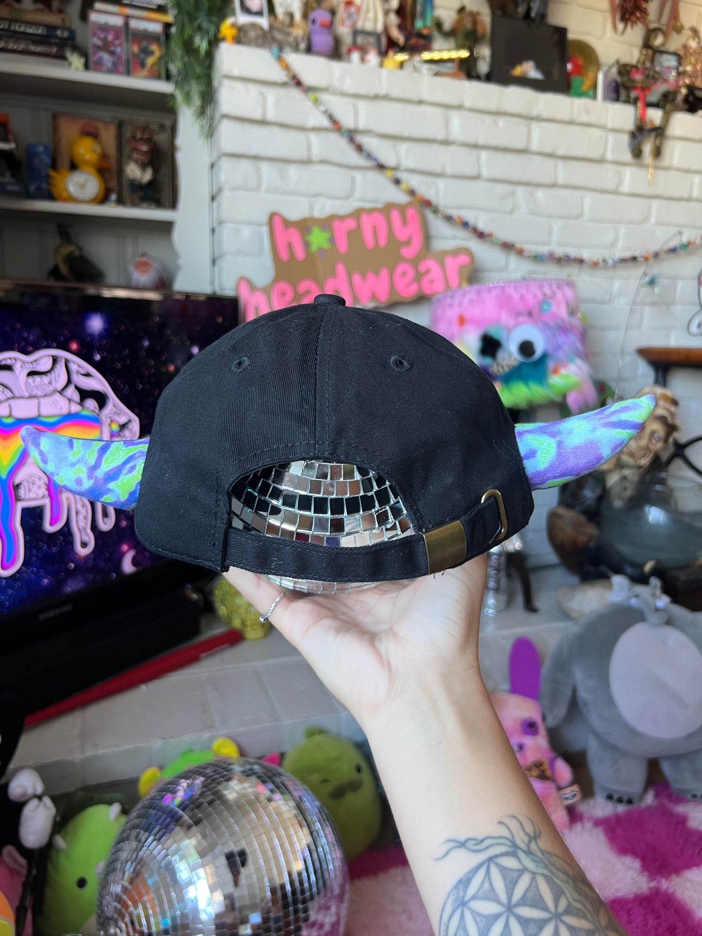 h🌟rny hat 092